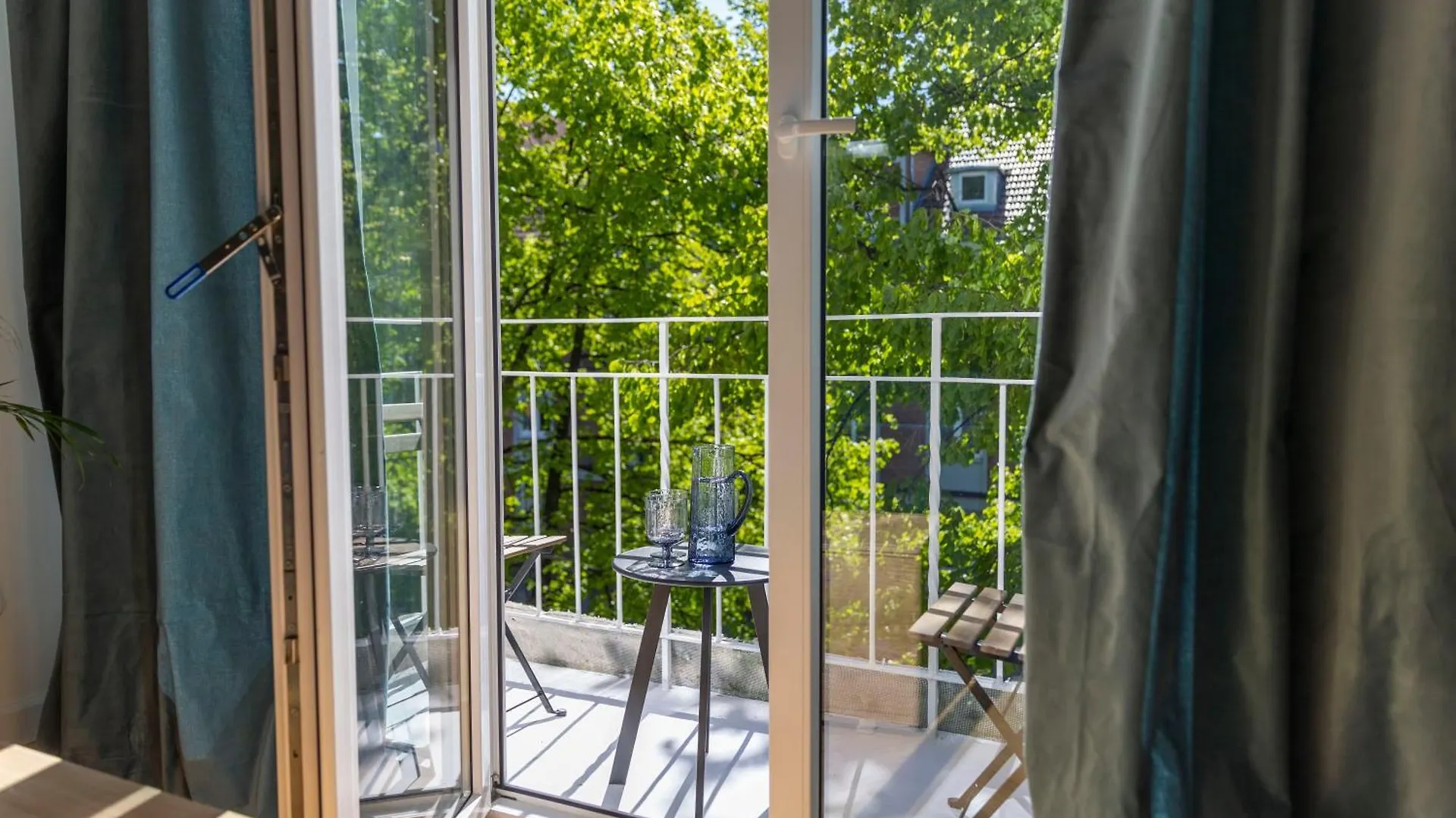 Black Door Apartment Gdansk