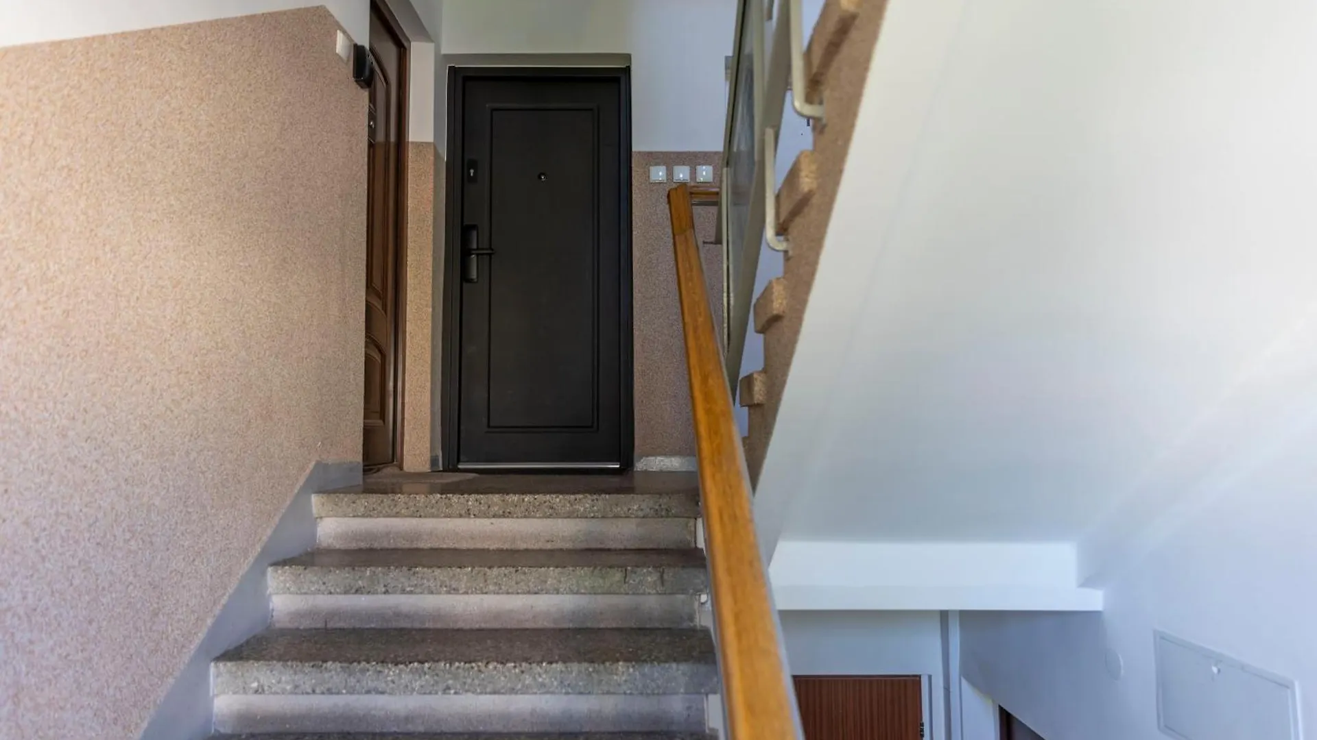 Black Door Apartment Gdansk