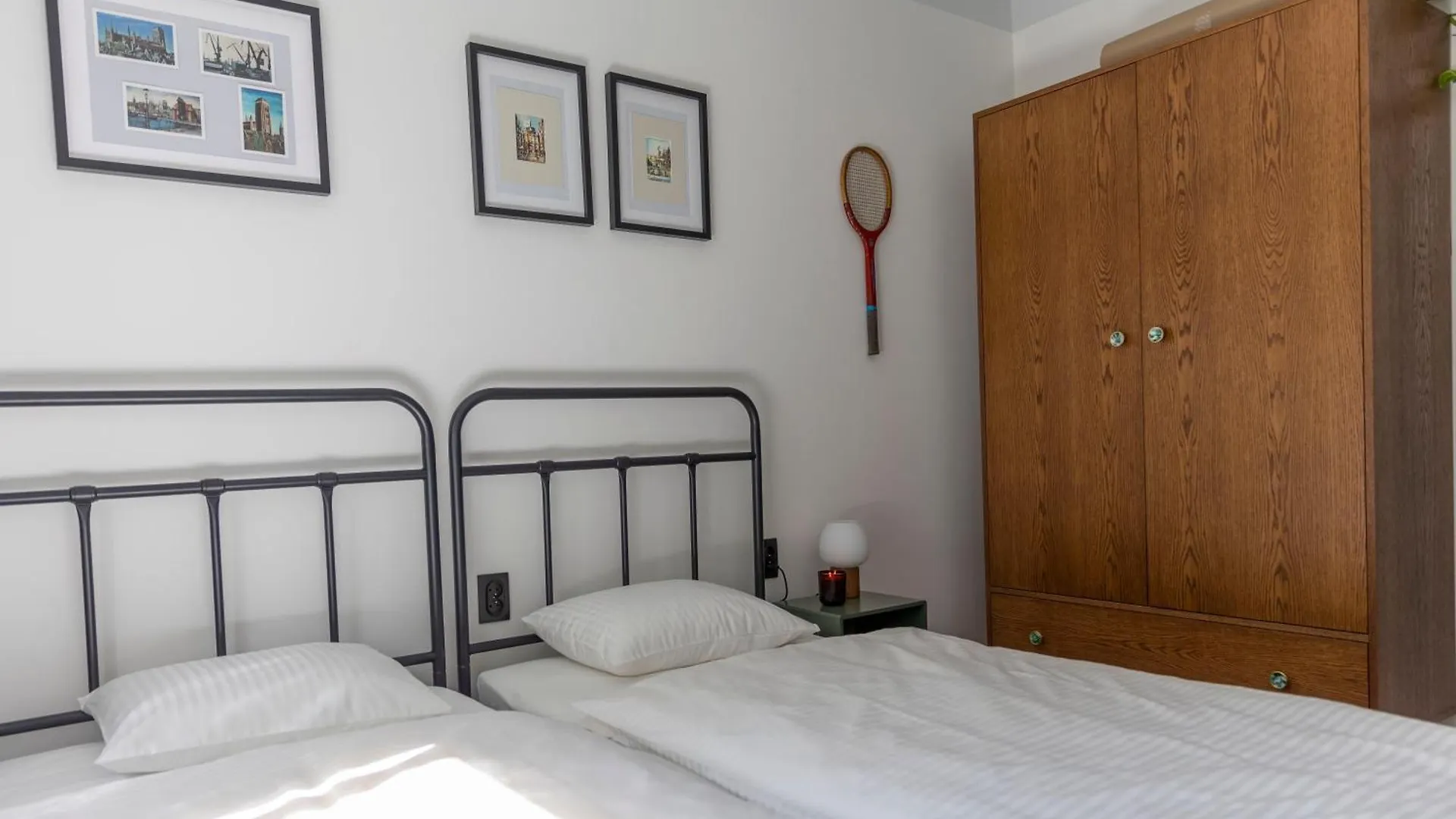 Black Door Apartment Gdansk 0*,  Poland